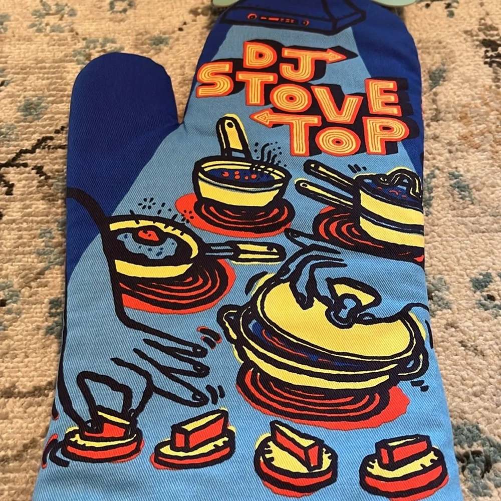 NWT Blue Q DJ Stove Top Oven Mitt - Picture 5 of 9